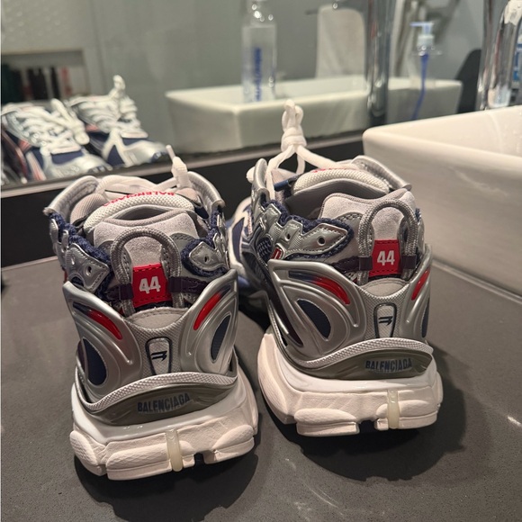 Balenciaga red and blue trainers size 44 US 11 11.5 - Picture 3 of 4